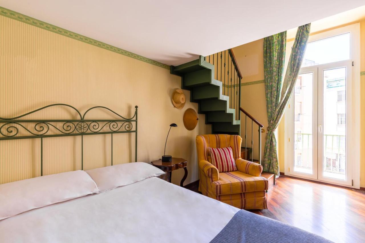 Grand Classic Apartment At San Martino By Napoliapartments Exteriör bild