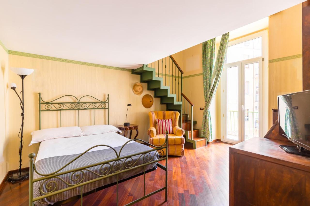 Grand Classic Apartment At San Martino By Napoliapartments Exteriör bild